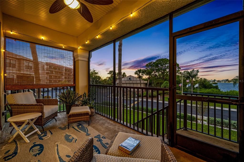For Sale: $1,088,800 (3 beds, 2 baths, 2473 Square Feet)