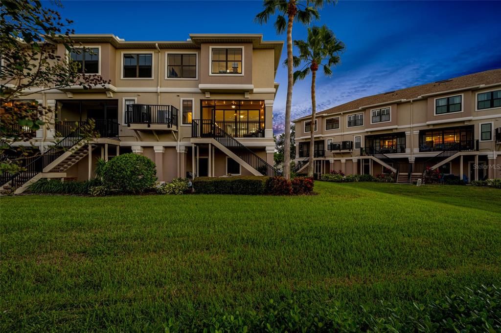 For Sale: $1,088,800 (3 beds, 2 baths, 2473 Square Feet)