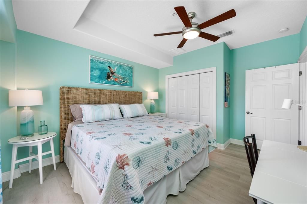 For Sale: $1,088,800 (3 beds, 2 baths, 2473 Square Feet)