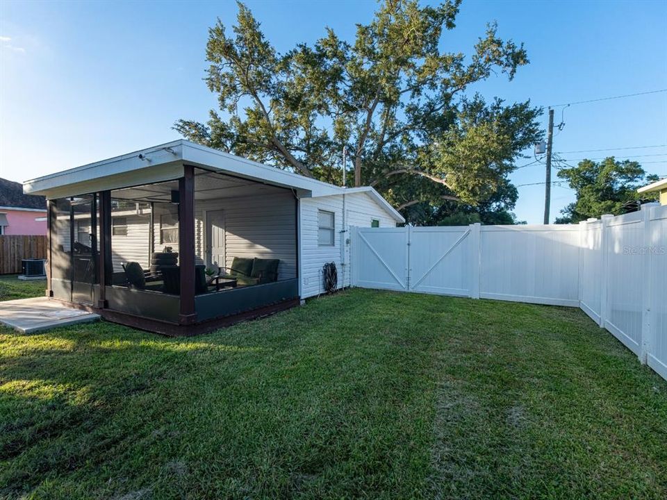 En Venta: $380,000 (3 camas, 1 baños, 1056 Pies cuadrados)