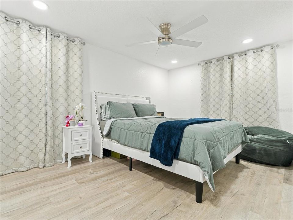 En Venta: $380,000 (3 camas, 1 baños, 1056 Pies cuadrados)