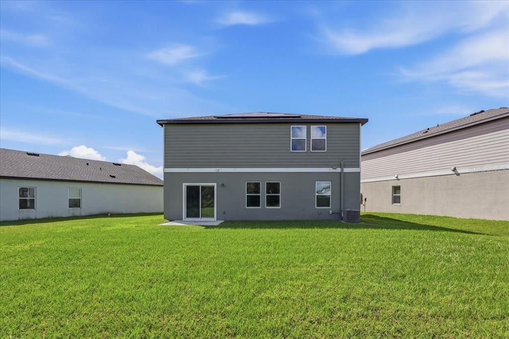 En Venta: $369,900 (5 camas, 3 baños, 2732 Pies cuadrados)