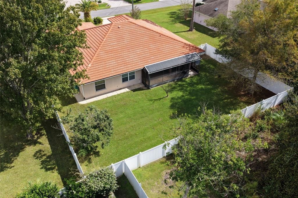 En Venta: $405,000 (3 camas, 2 baños, 2112 Pies cuadrados)