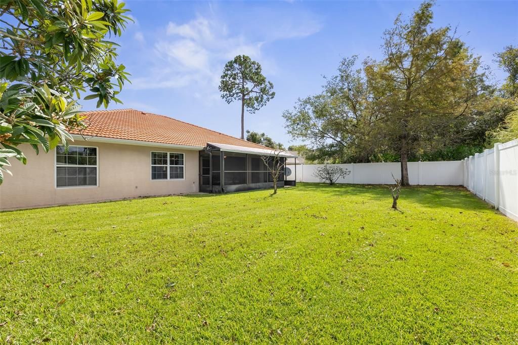 En Venta: $405,000 (3 camas, 2 baños, 2112 Pies cuadrados)