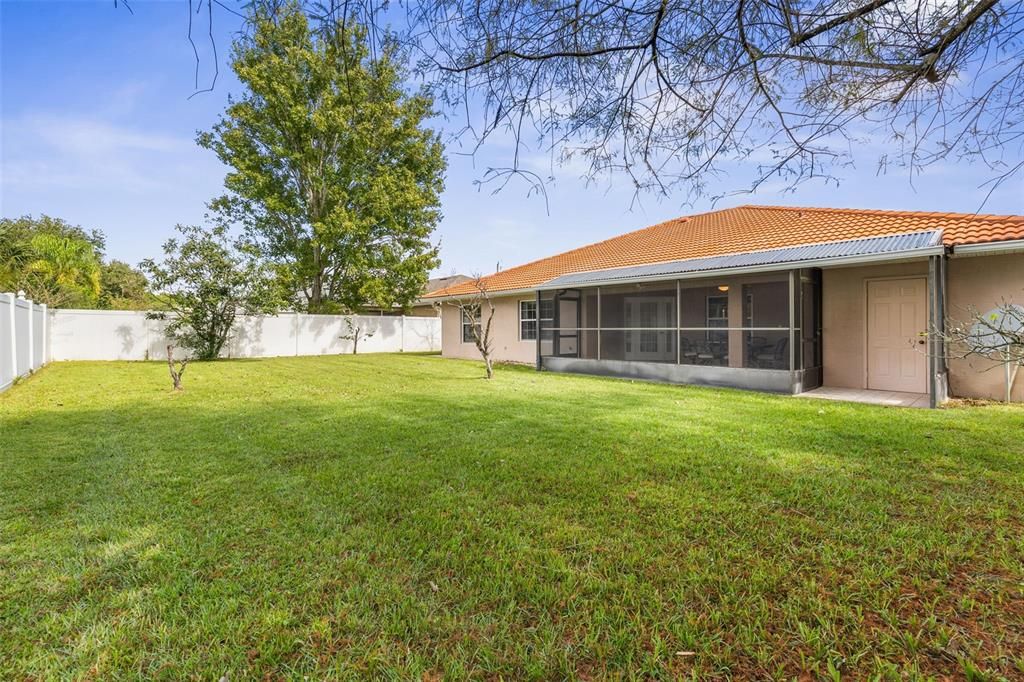 En Venta: $405,000 (3 camas, 2 baños, 2112 Pies cuadrados)