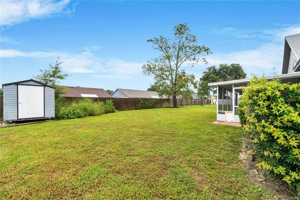 For Sale: $350,000 (3 beds, 2 baths, 1429 Square Feet)