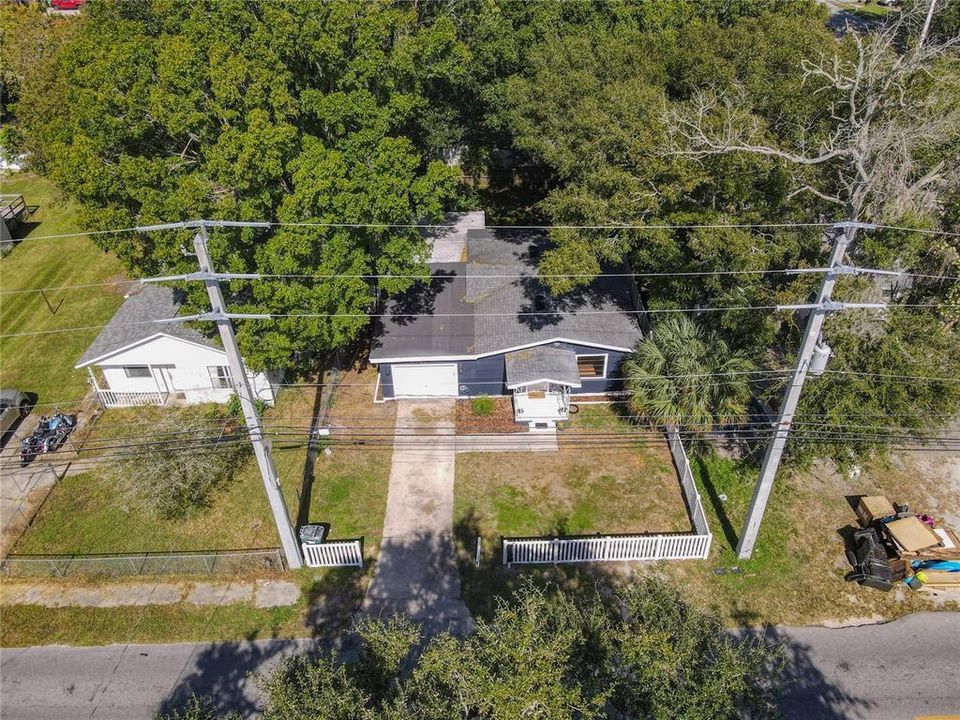 На продажу: $199,999 (3 спален, 1 ванн, 924 Квадратных фут)
