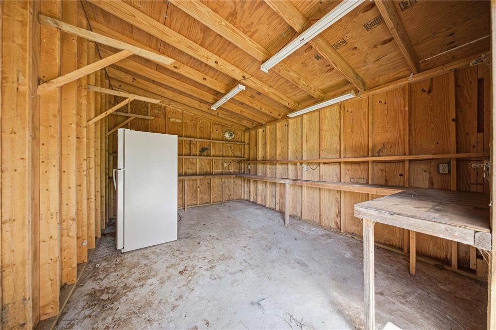 На продажу: $314,900 (4 спален, 3 ванн, 1932 Квадратных фут)