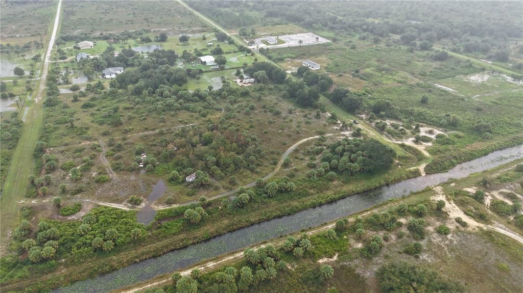 На продажу: $65,000 (1.25 acres)