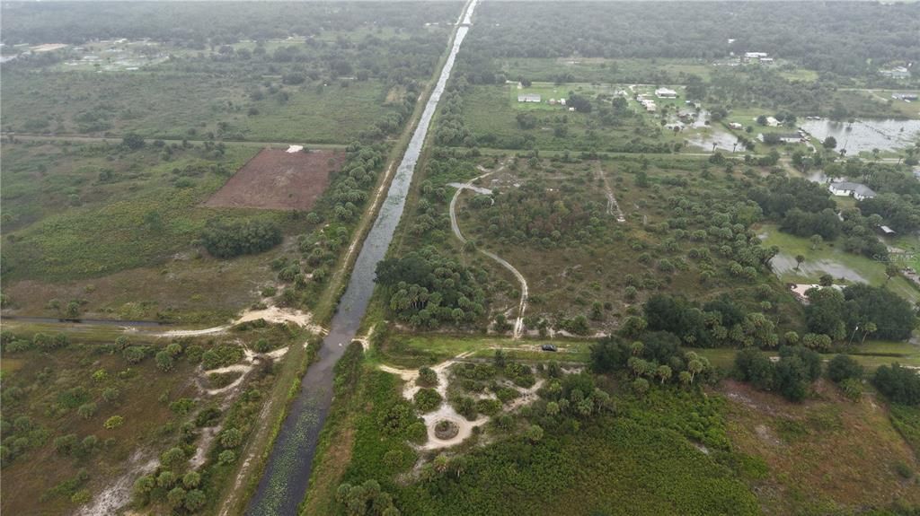 На продажу: $65,000 (1.25 acres)