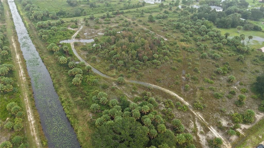 На продажу: $65,000 (1.25 acres)