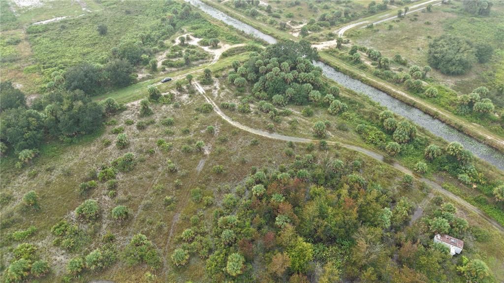 На продажу: $65,000 (1.25 acres)