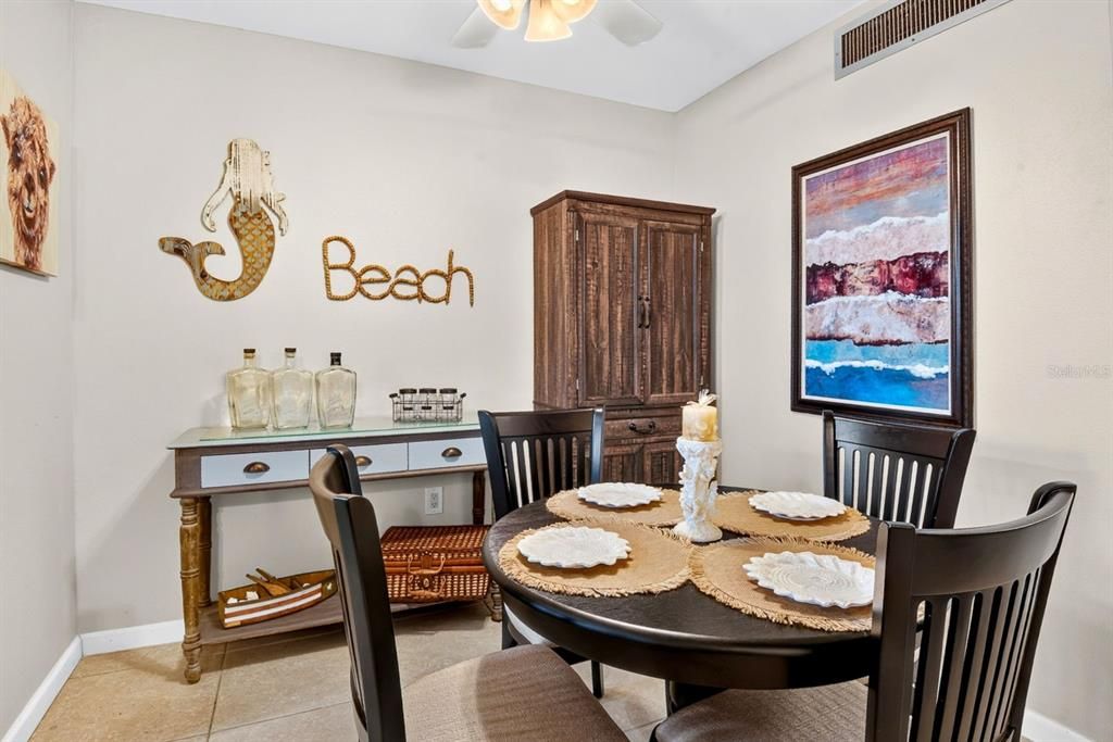 For Sale: $99,000 (1 beds, 1 baths, 630 Square Feet)