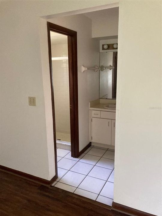 For Rent: $2,050 (2 beds, 2 baths, 1188 Square Feet)