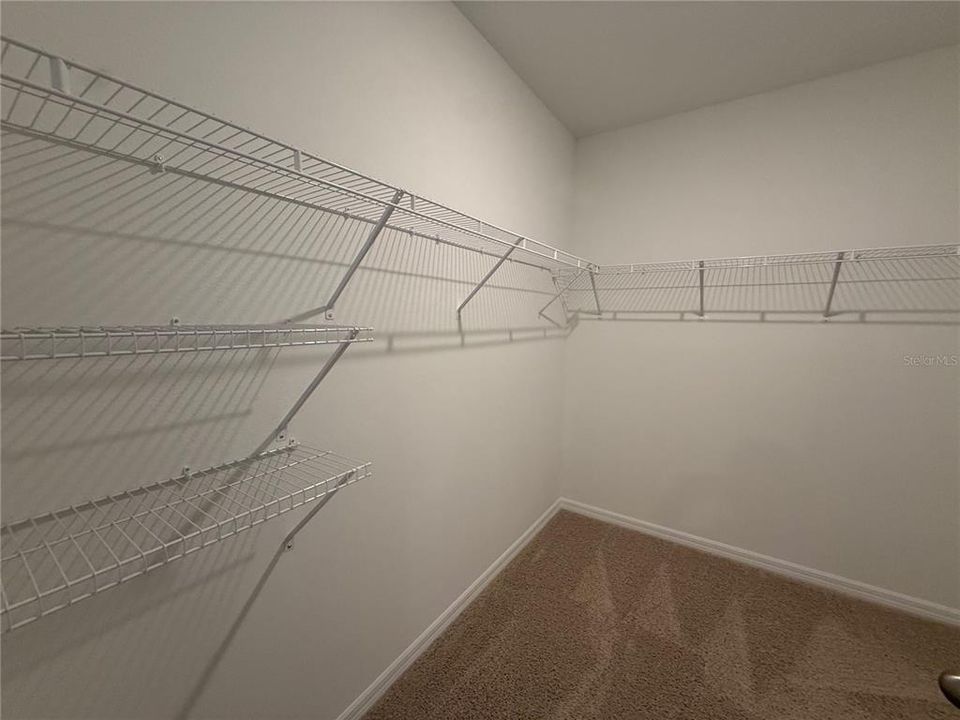 En Renta: $2,500 (4 camas, 2 baños, 1828 Pies cuadrados)