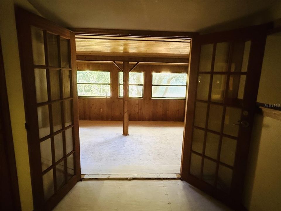 For Sale: $119,900 (3 beds, 2 baths, 1429 Square Feet)