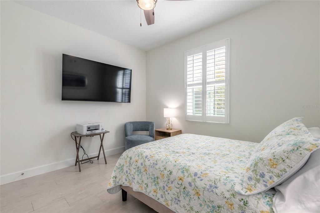 En Venta: $389,900 (2 camas, 2 baños, 1308 Pies cuadrados)