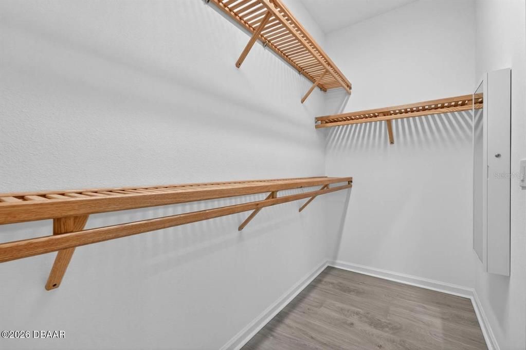 For Sale: $474,900 (2 beds, 2 baths, 1608 Square Feet)