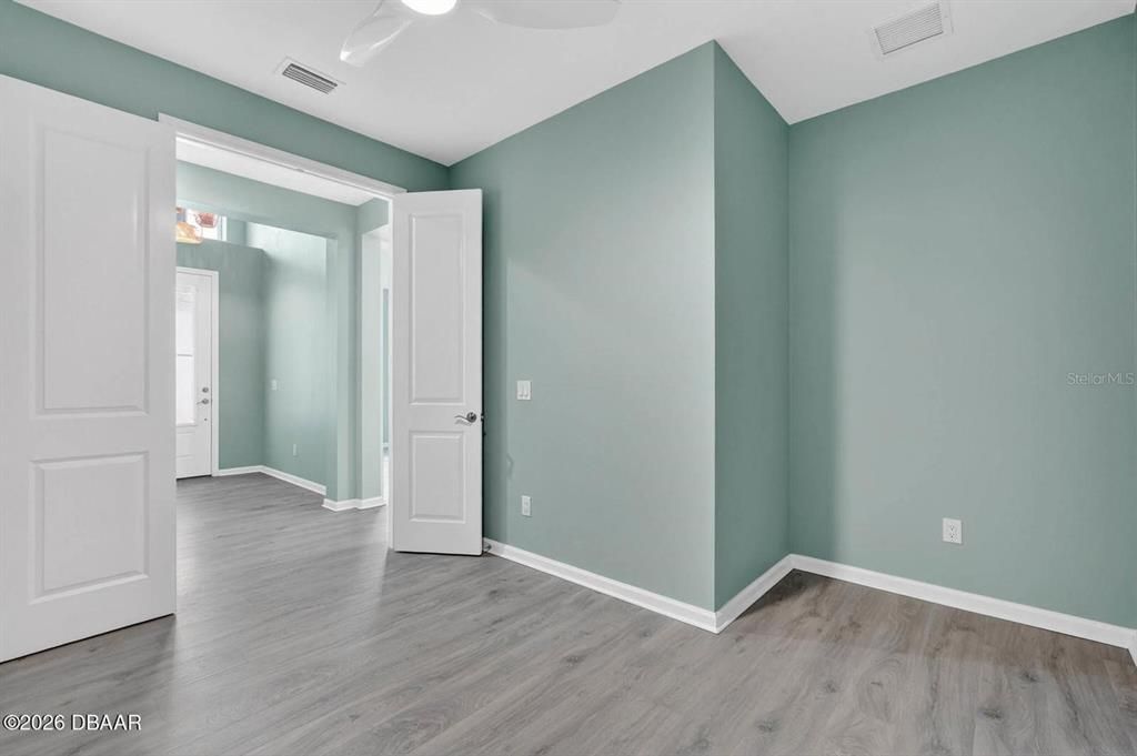 For Sale: $474,900 (2 beds, 2 baths, 1608 Square Feet)