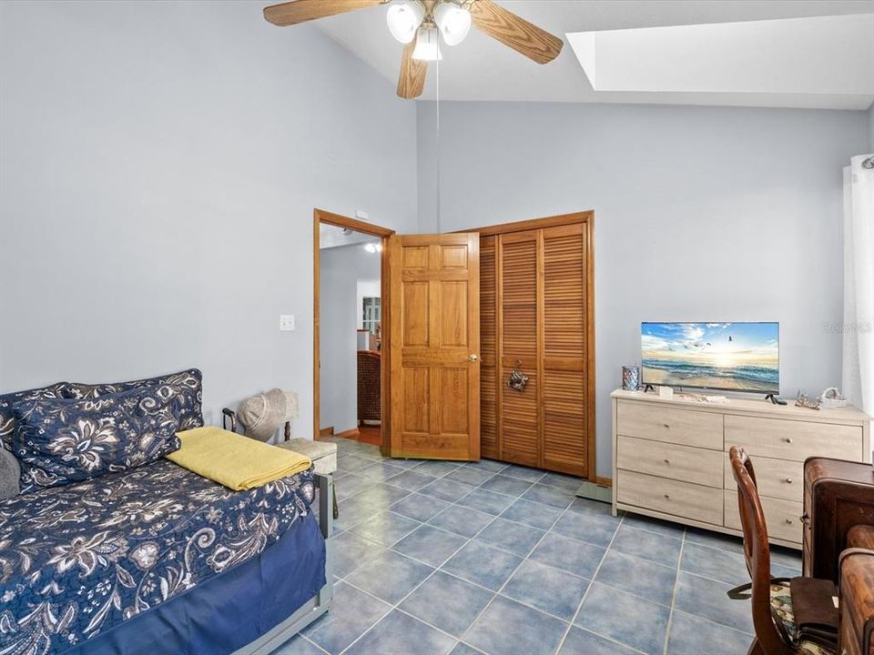 For Sale: $445,000 (3 beds, 2 baths, 2446 Square Feet)