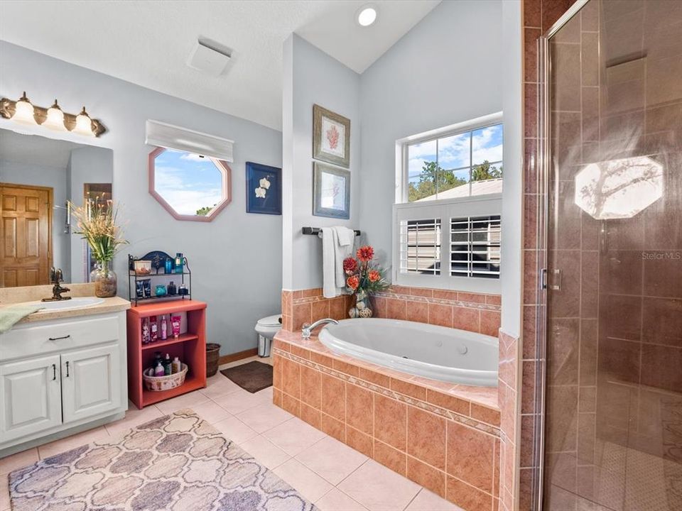 For Sale: $445,000 (3 beds, 2 baths, 2446 Square Feet)