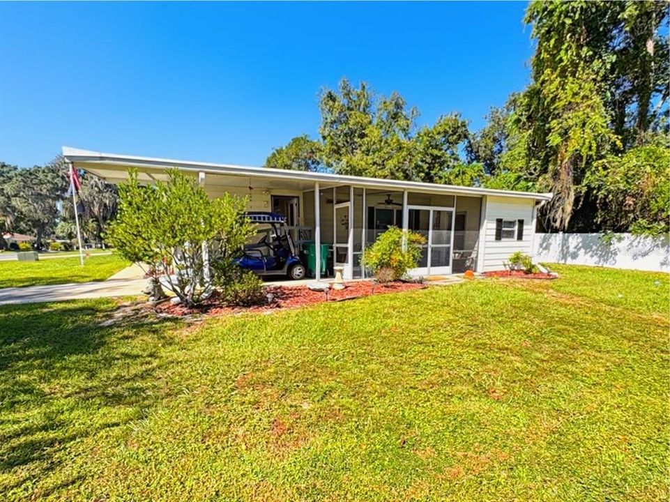 For Sale: $199,900 (2 beds, 2 baths, 1728 Square Feet)
