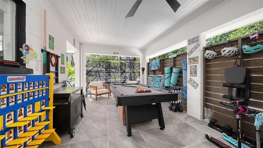 En Venta: $895,000 (3 camas, 3 baños, 1859 Pies cuadrados)
