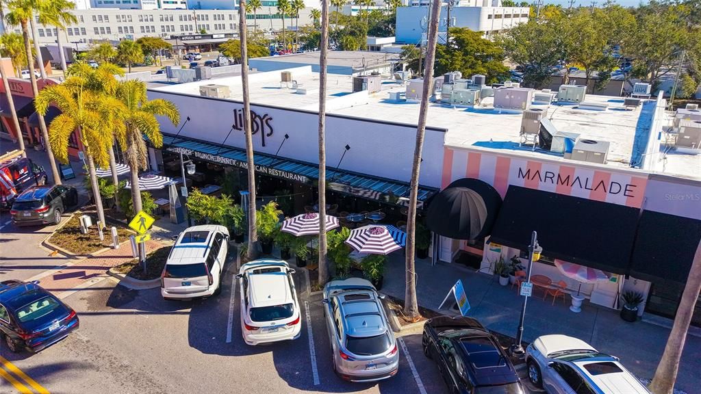 En Venta: $895,000 (3 camas, 3 baños, 1859 Pies cuadrados)