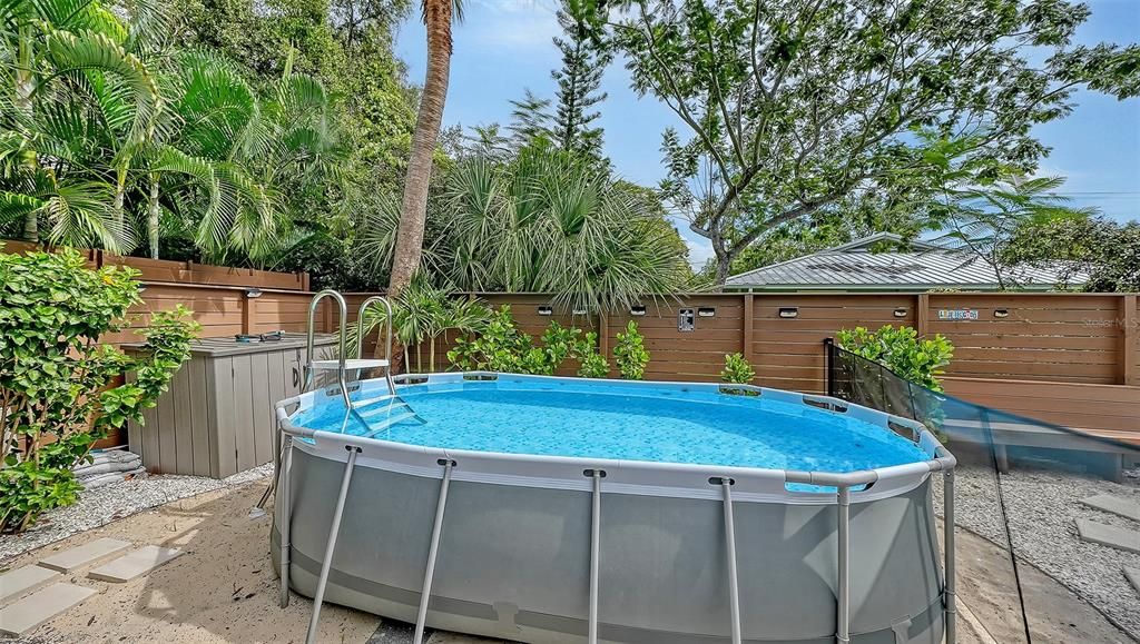 En Venta: $895,000 (3 camas, 3 baños, 1859 Pies cuadrados)