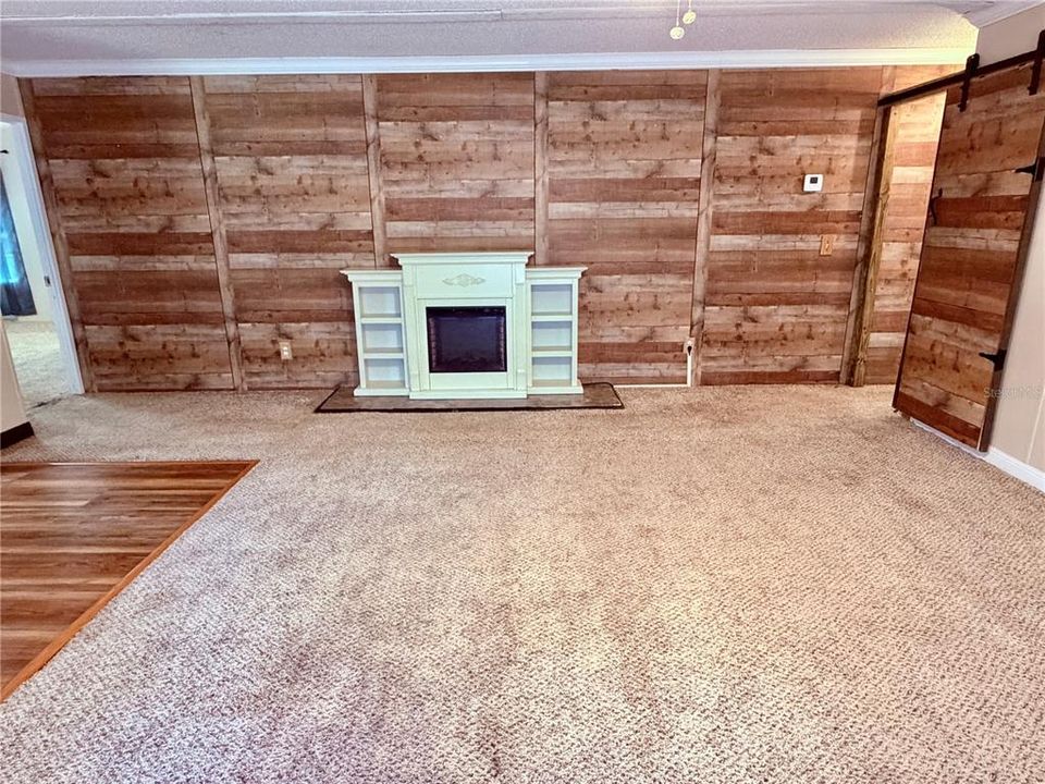 For Sale: $174,900 (3 beds, 2 baths, 1800 Square Feet)