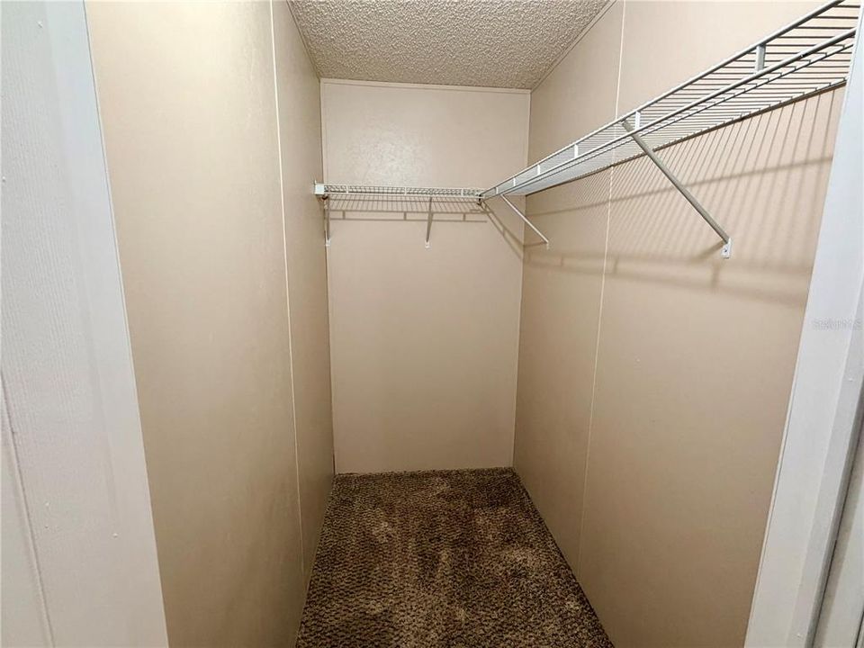 For Sale: $174,900 (3 beds, 2 baths, 1800 Square Feet)