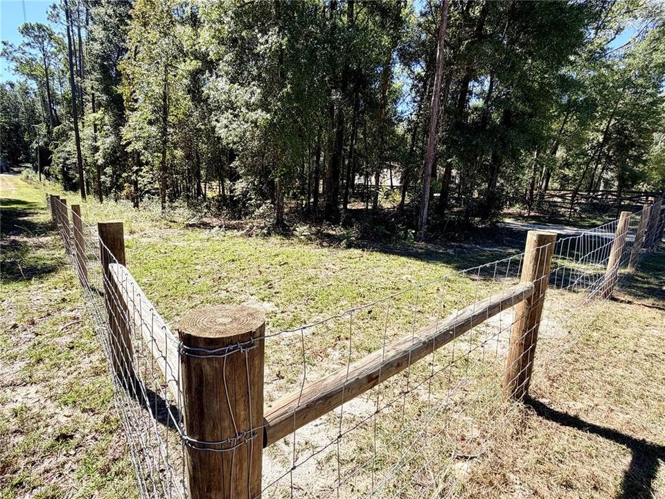 For Sale: $174,900 (3 beds, 2 baths, 1800 Square Feet)