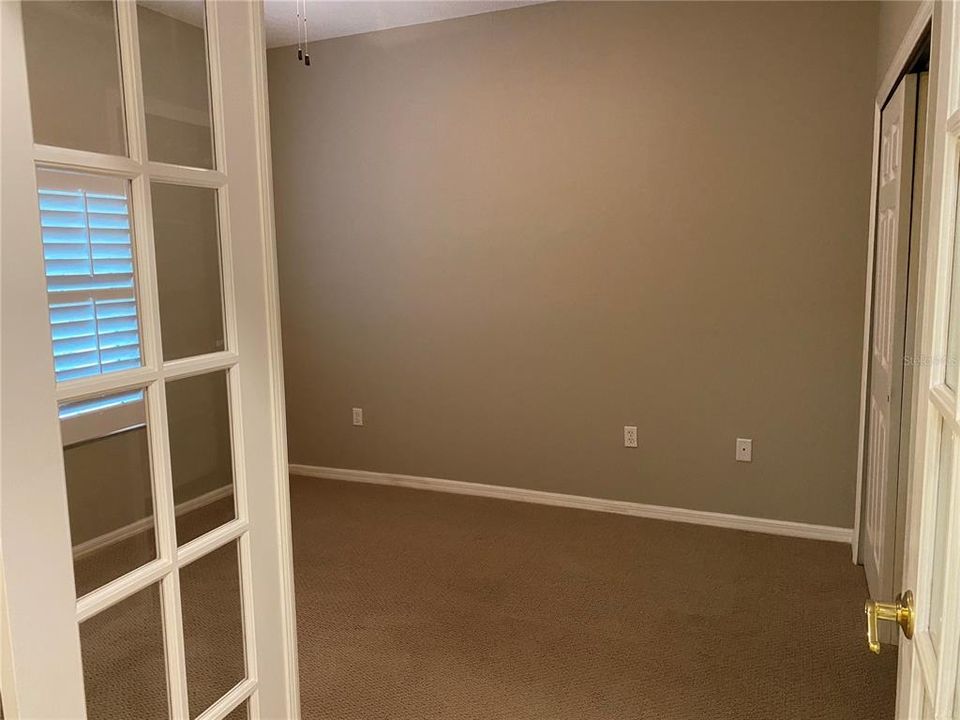 En Venta: $259,900 (2 camas, 2 baños, 957 Pies cuadrados)