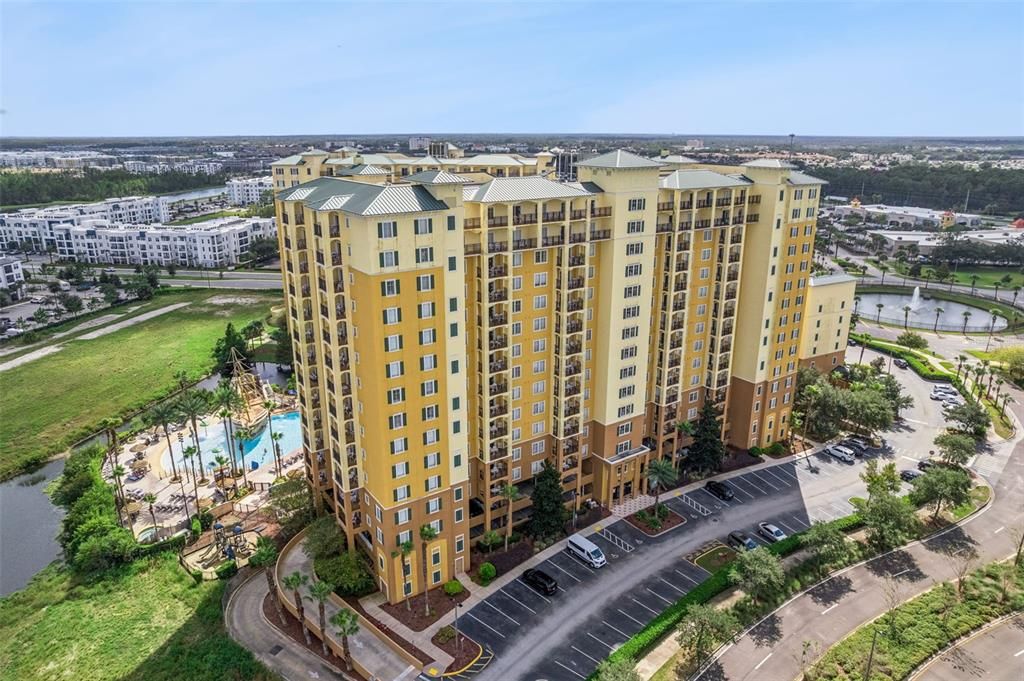 For Sale: $349,999 (4 beds, 4 baths, 2141 Square Feet)