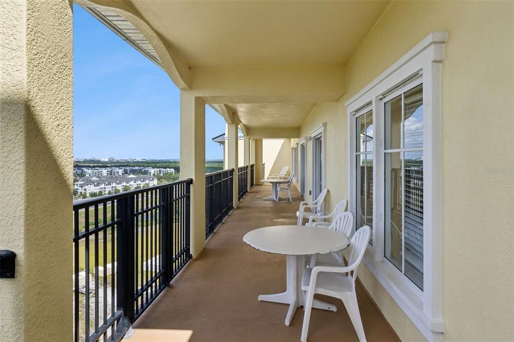 For Sale: $349,999 (4 beds, 4 baths, 2141 Square Feet)