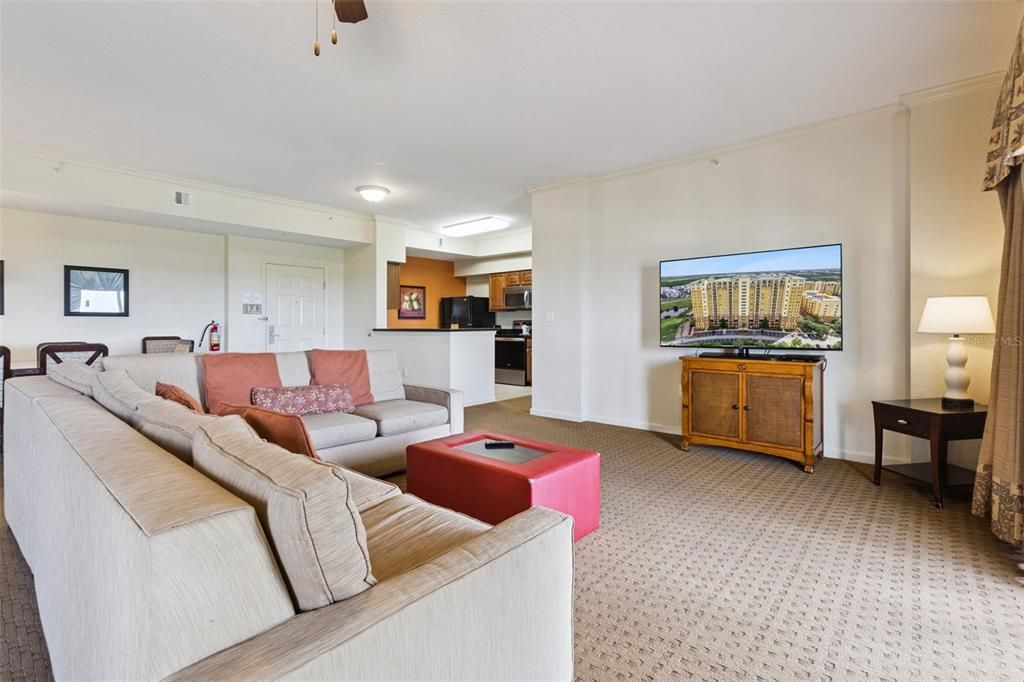 For Sale: $349,999 (4 beds, 4 baths, 2141 Square Feet)
