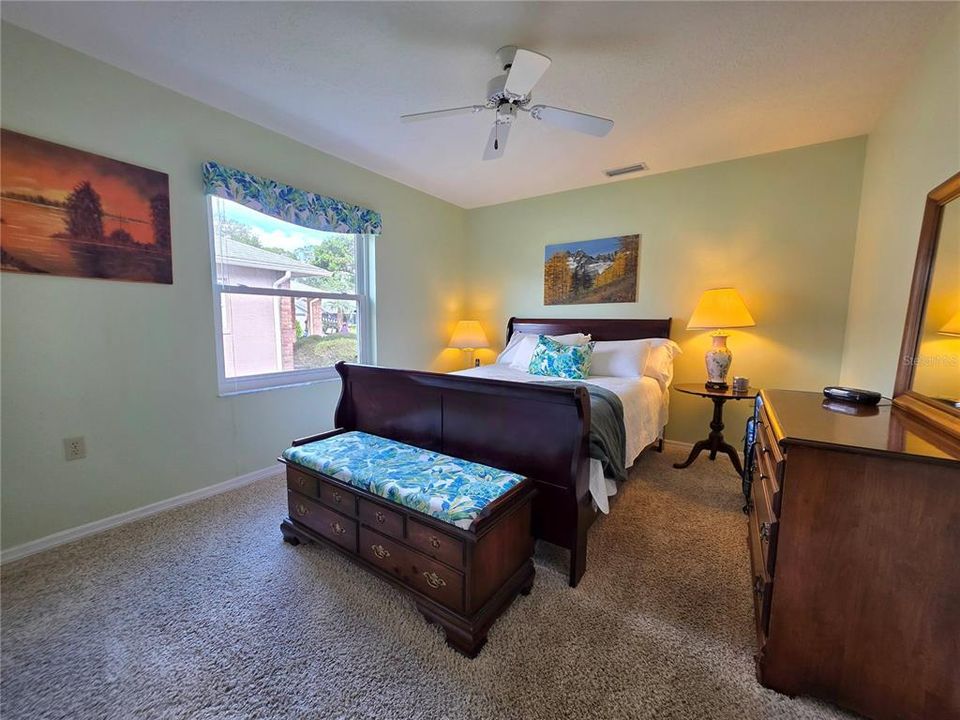 For Sale: $319,900 (3 beds, 2 baths, 1730 Square Feet)