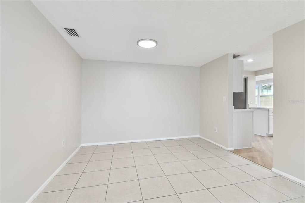 В аренду: $1,950 (3 спален, 2 ванн, 1518 Квадратных фут)