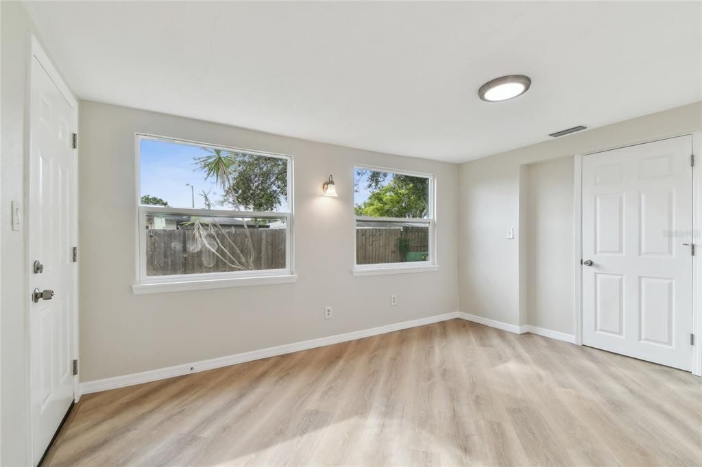 В аренду: $1,950 (3 спален, 2 ванн, 1518 Квадратных фут)