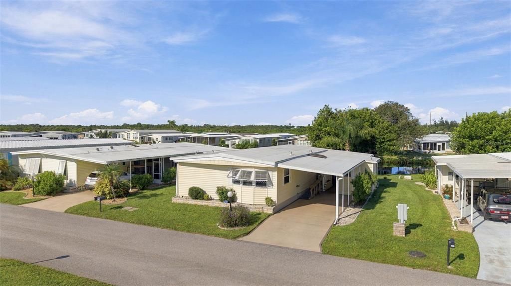 На продажу: $249,000 (2 спален, 2 ванн, 1015 Квадратных фут)