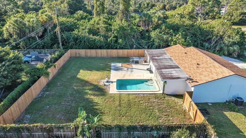 For Sale: $239,999 (2 beds, 2 baths, 1547 Square Feet)