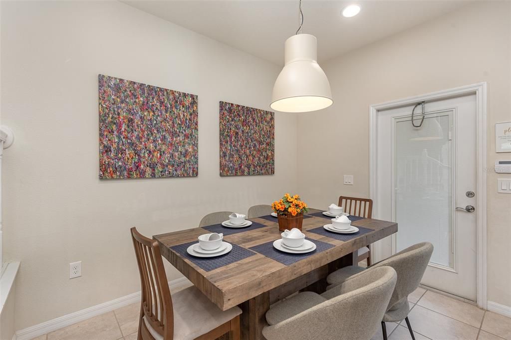 For Rent: $3,000 (5 beds, 4 baths, 2263 Square Feet)
