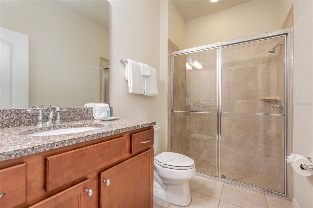 For Rent: $3,000 (5 beds, 4 baths, 2263 Square Feet)