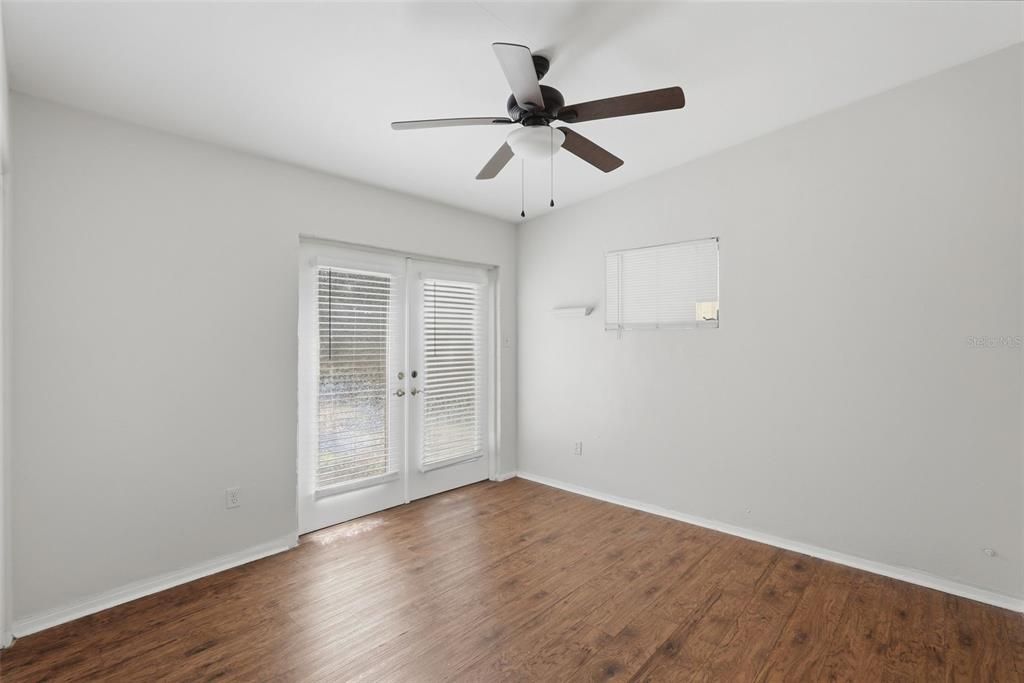 В аренду: $2,550 (3 спален, 2 ванн, 1188 Квадратных фут)