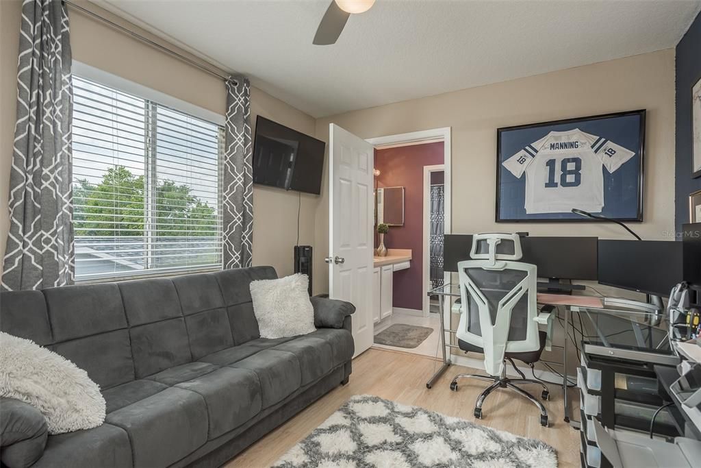 For Sale: $560,000 (3 beds, 2 baths, 2178 Square Feet)