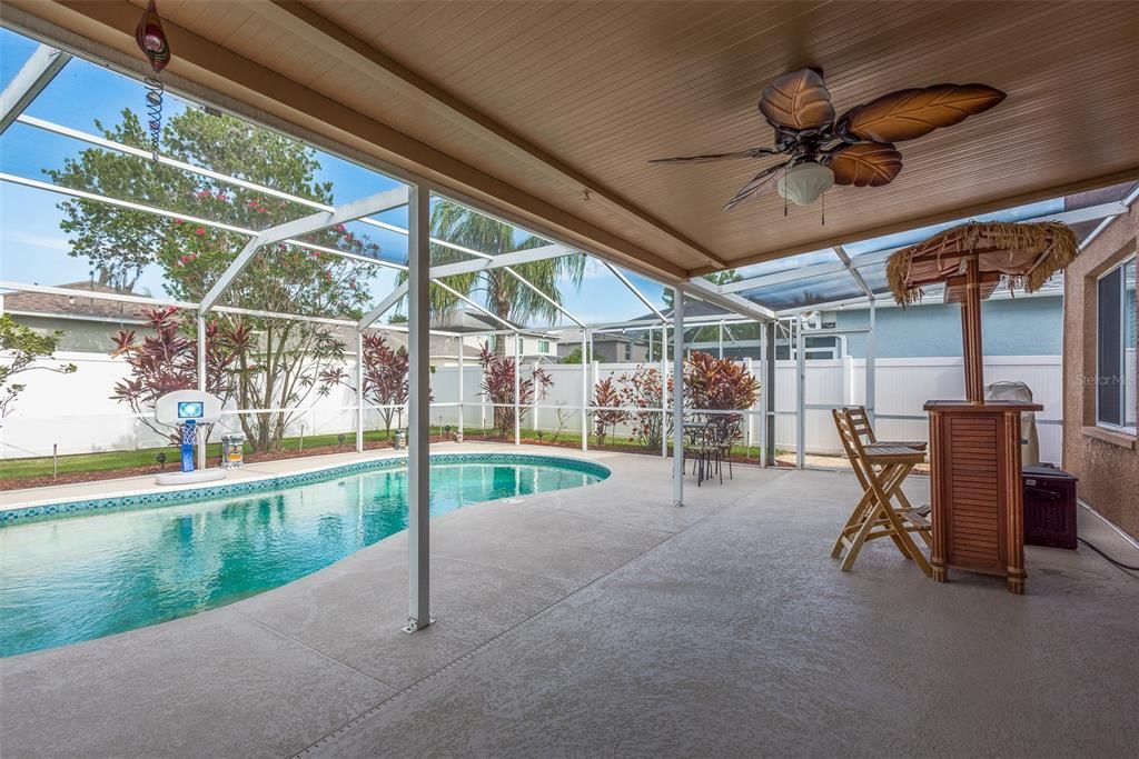 For Sale: $560,000 (3 beds, 2 baths, 2178 Square Feet)