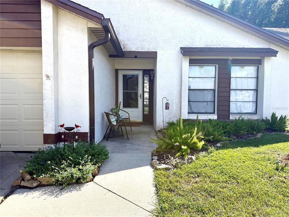 For Sale: $280,000 (2 beds, 2 baths, 1192 Square Feet)