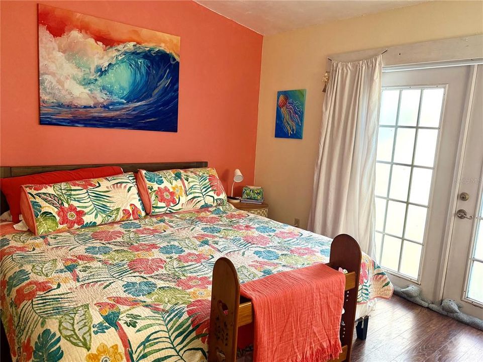 For Sale: $280,000 (2 beds, 2 baths, 1192 Square Feet)