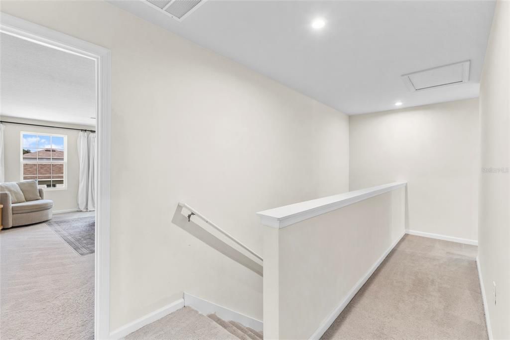 For Sale: $359,990 (4 beds, 2 baths, 1895 Square Feet)