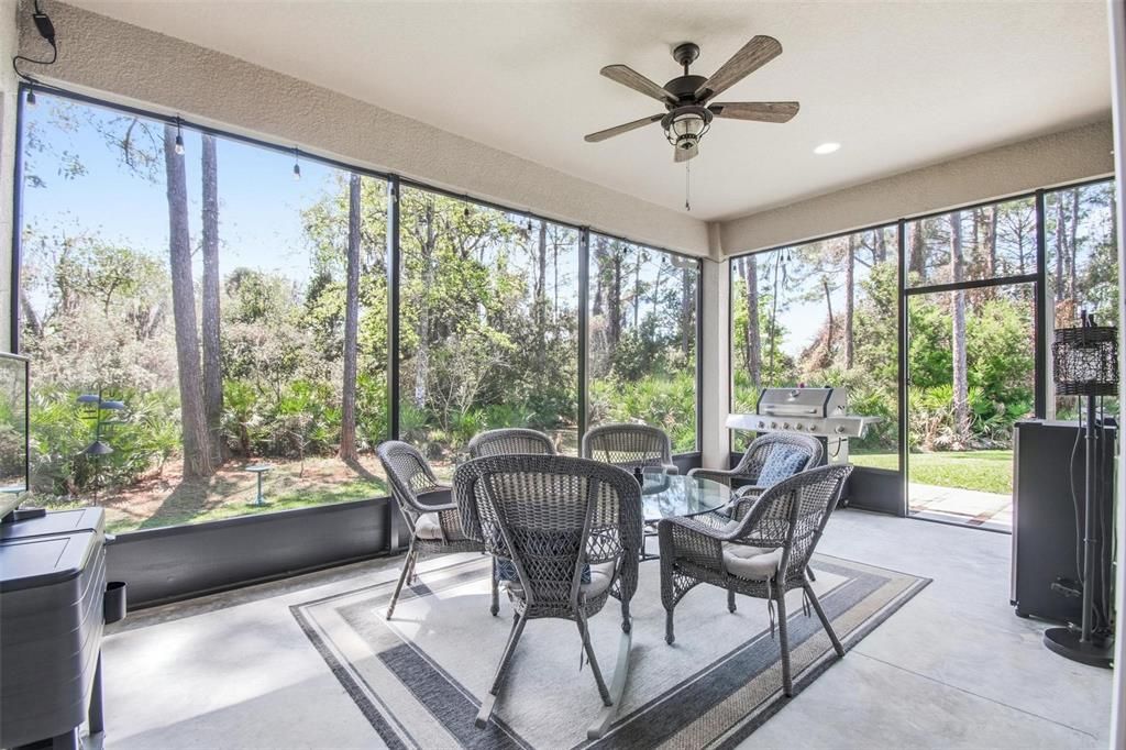 For Sale: $525,000 (3 beds, 2 baths, 1943 Square Feet)